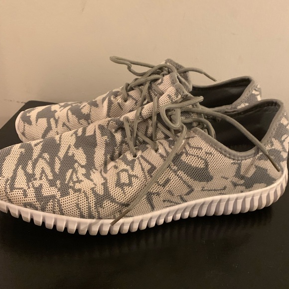 SOLD - Picture 2 of 4